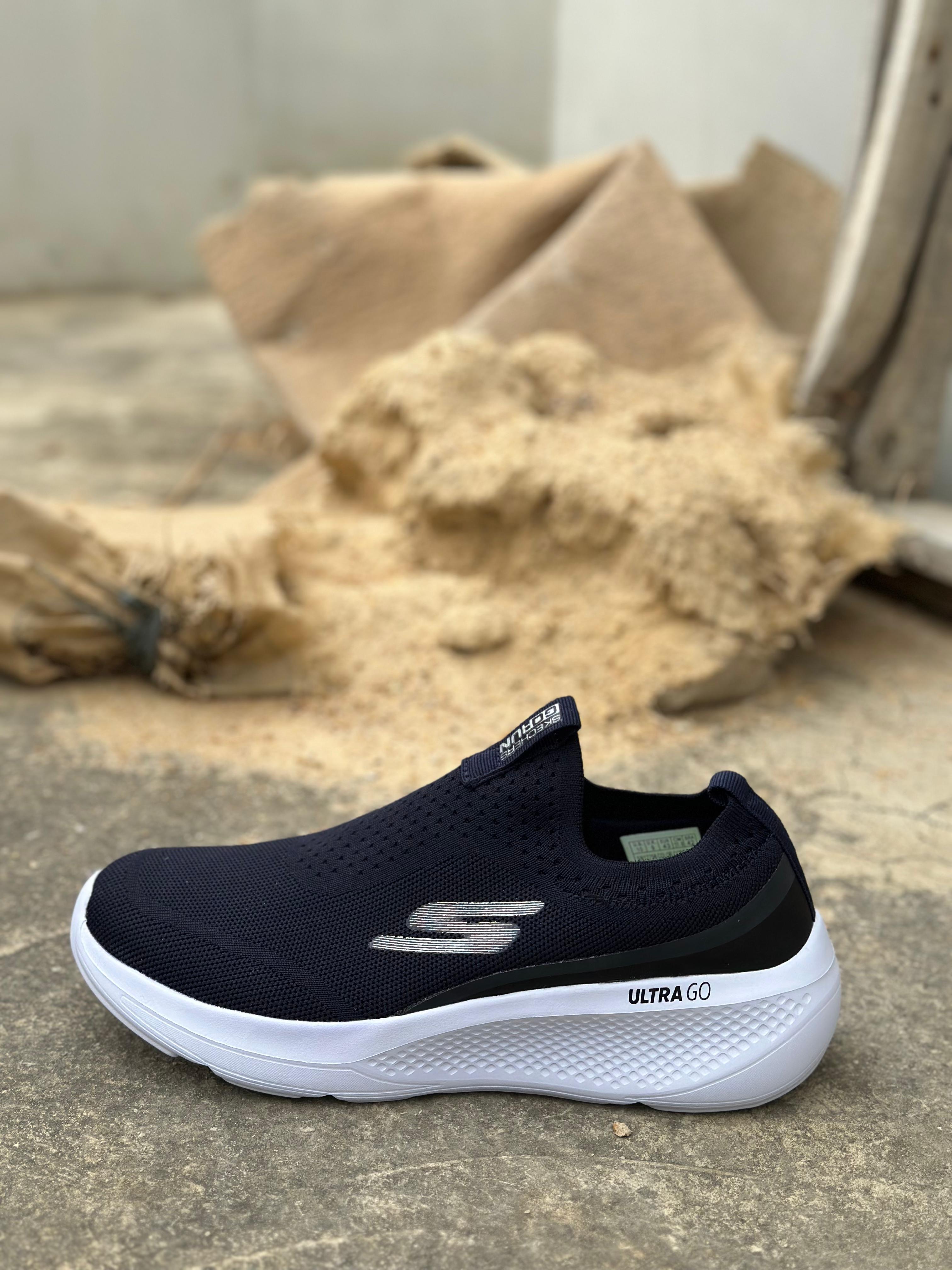 Sketcher ultra go "navy white"