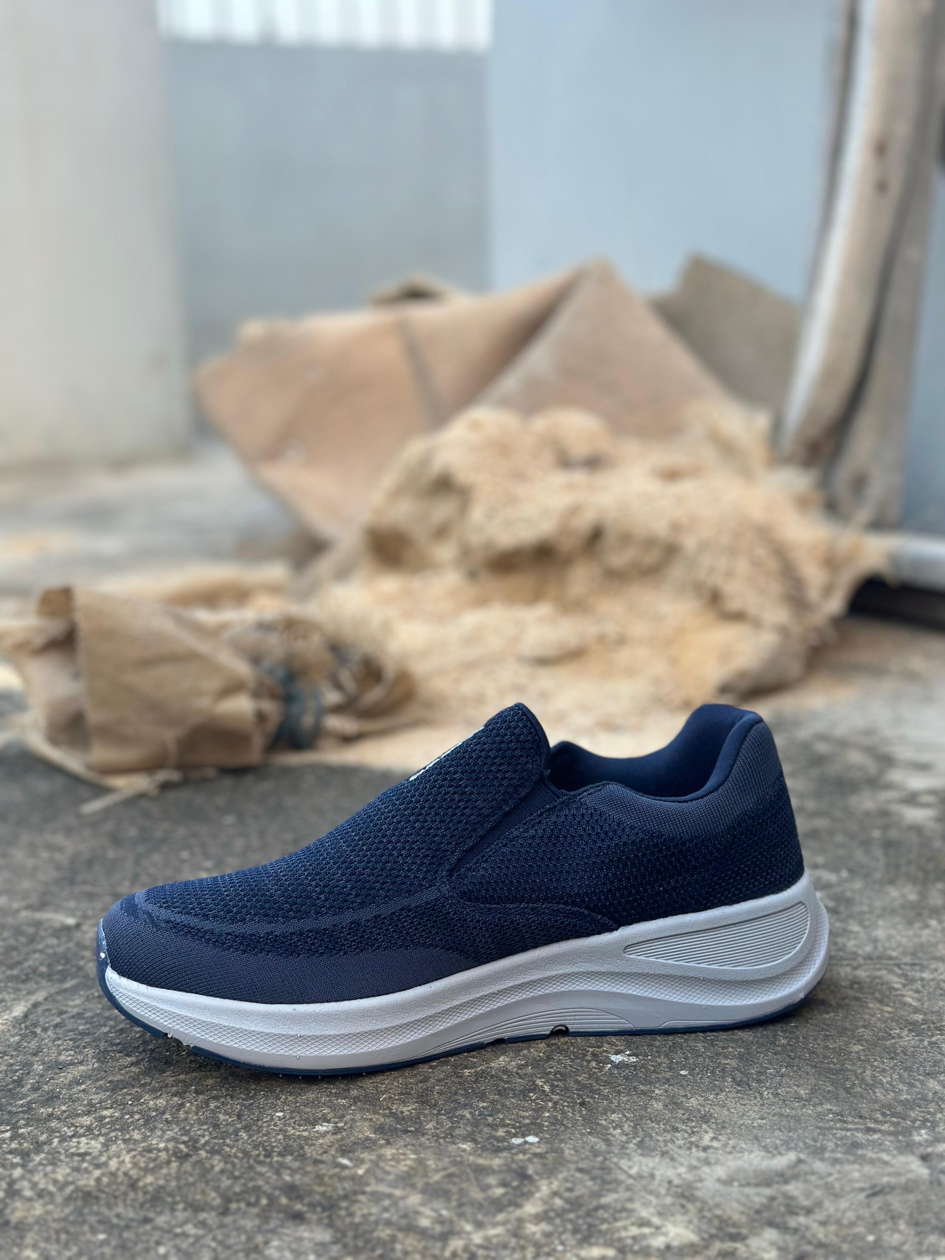 Sketcher Ultra Go Goodyear - Vaseo Navy