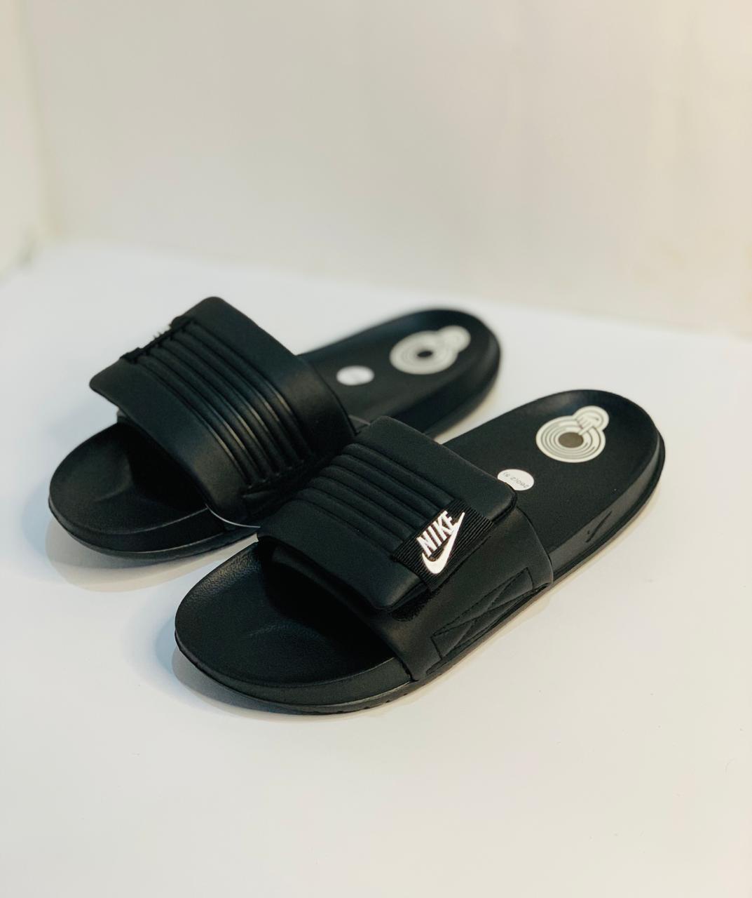 AD Adlite Slides - All black NK