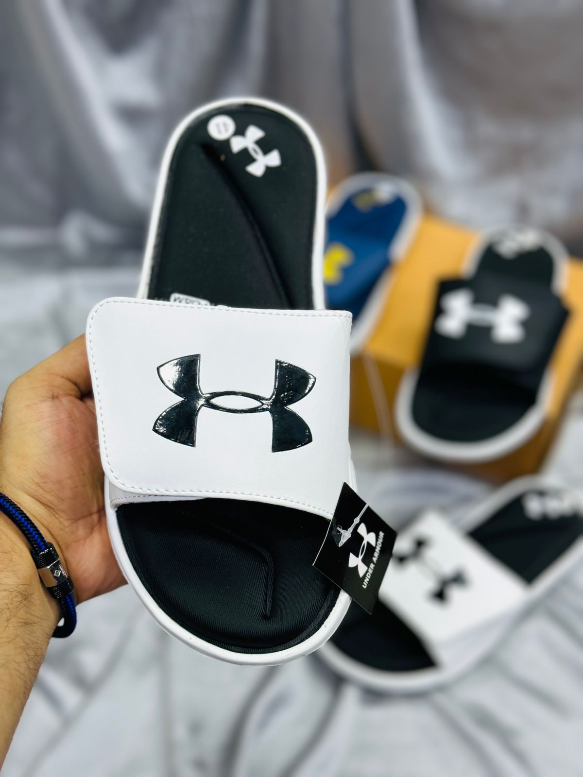 Under Armour Slides - Black/White