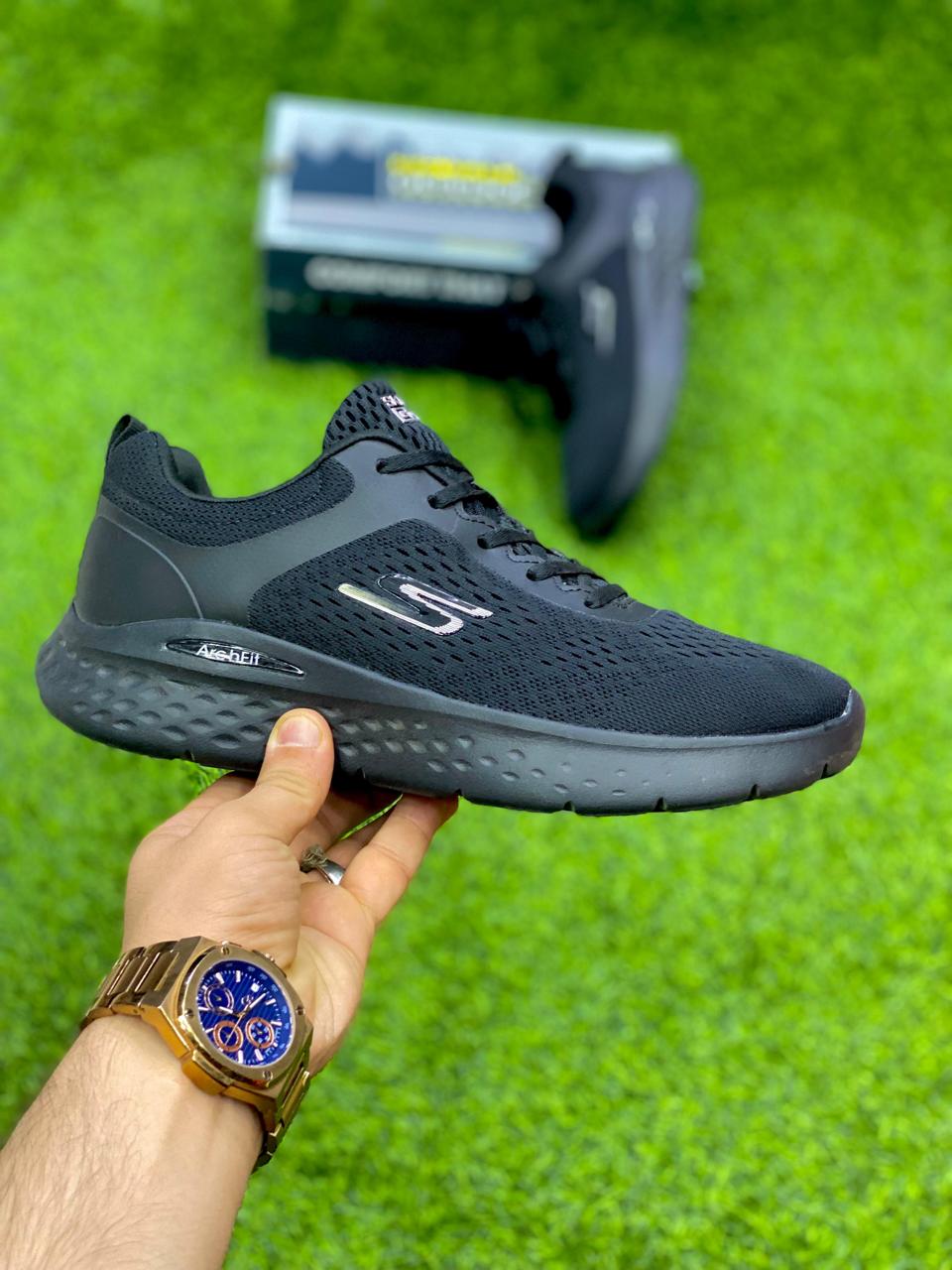 GO RUN Skechers - Black