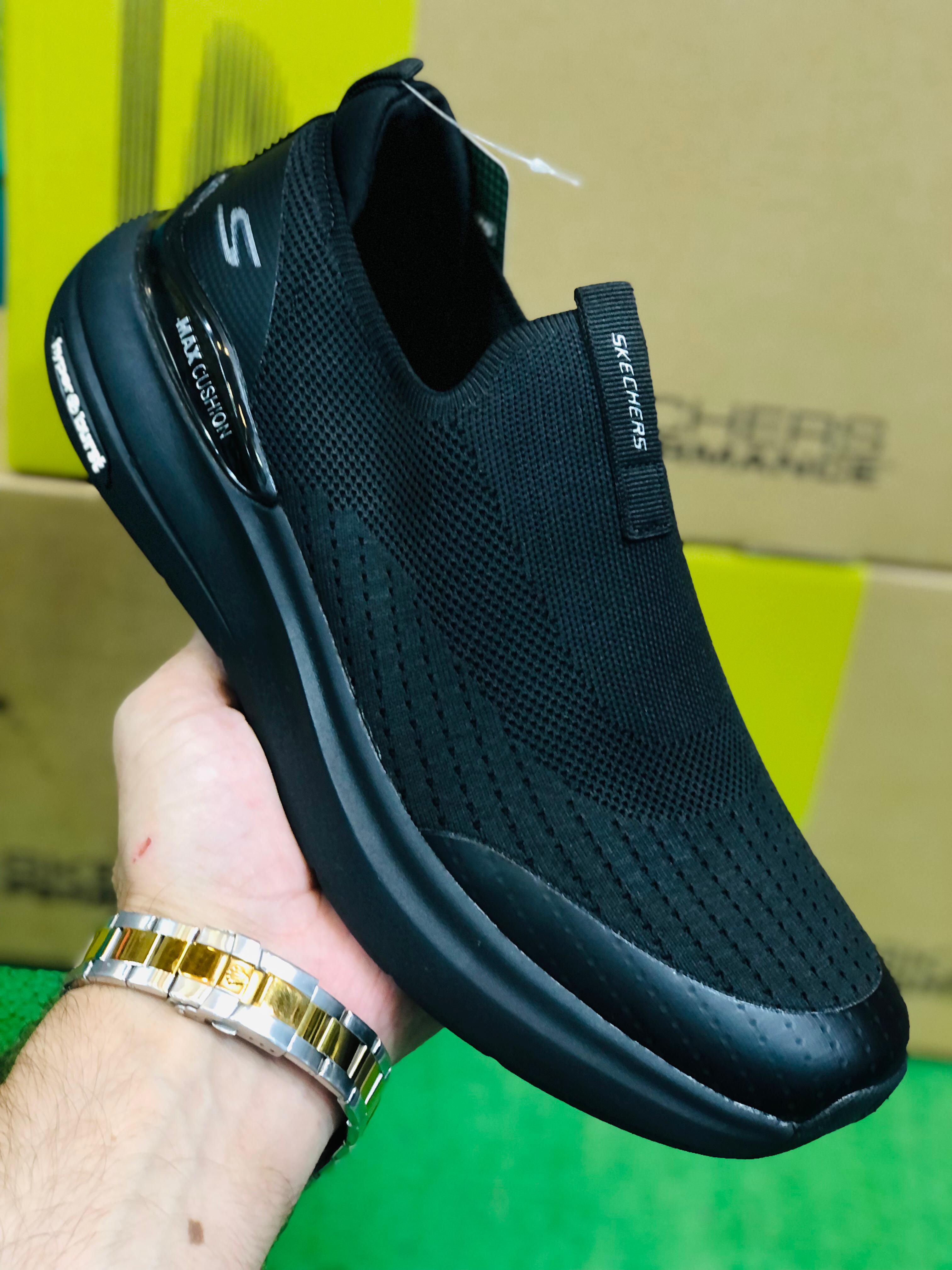 Sketcher Max Cushion Black