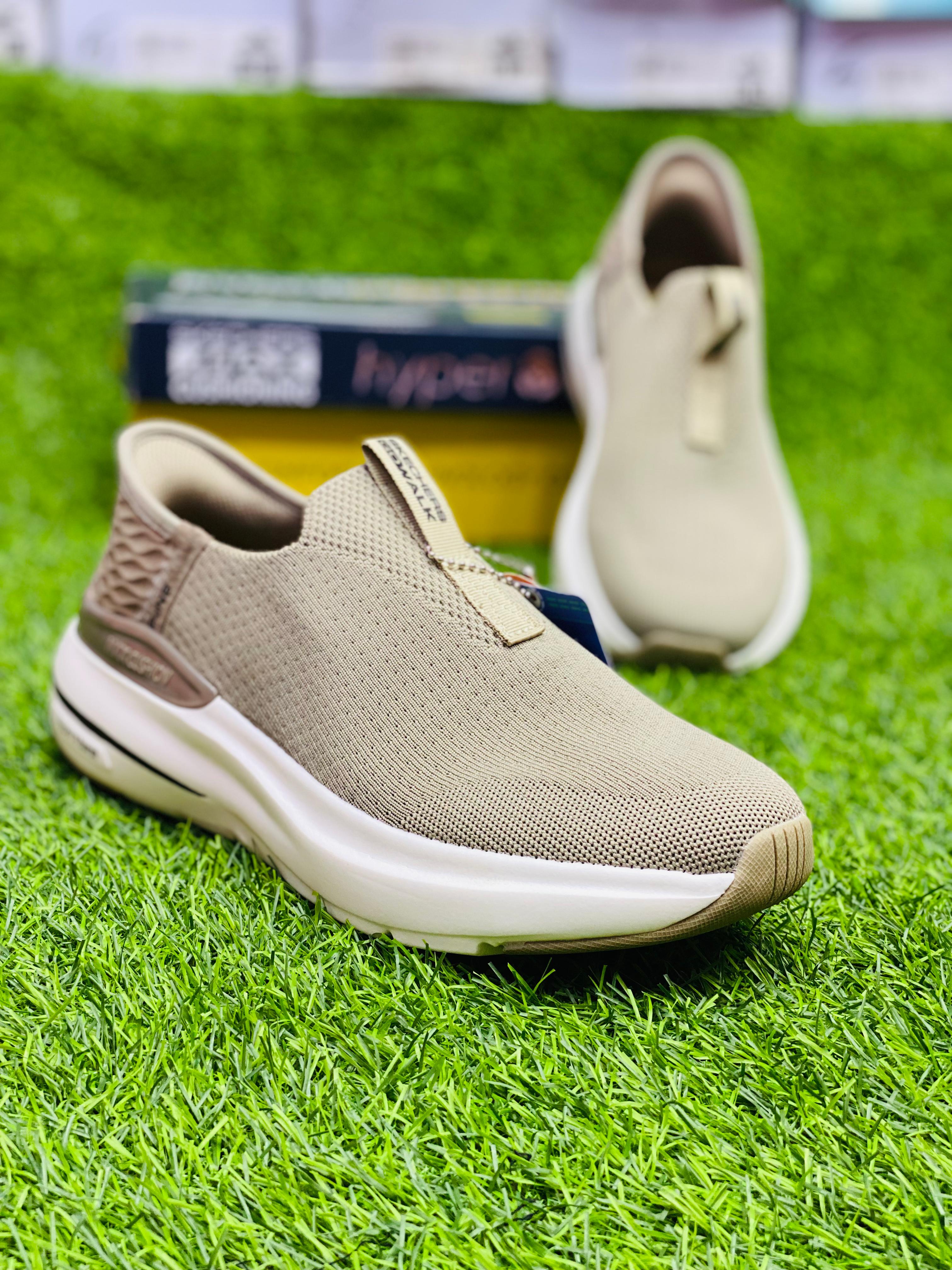 Sketcher Burst New Beige