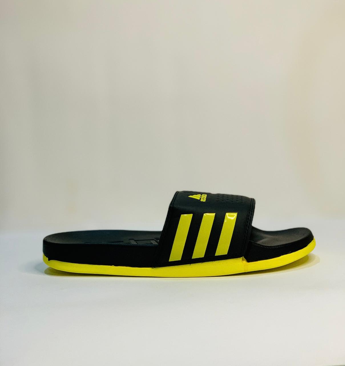 Ad Slides - black & Yellow