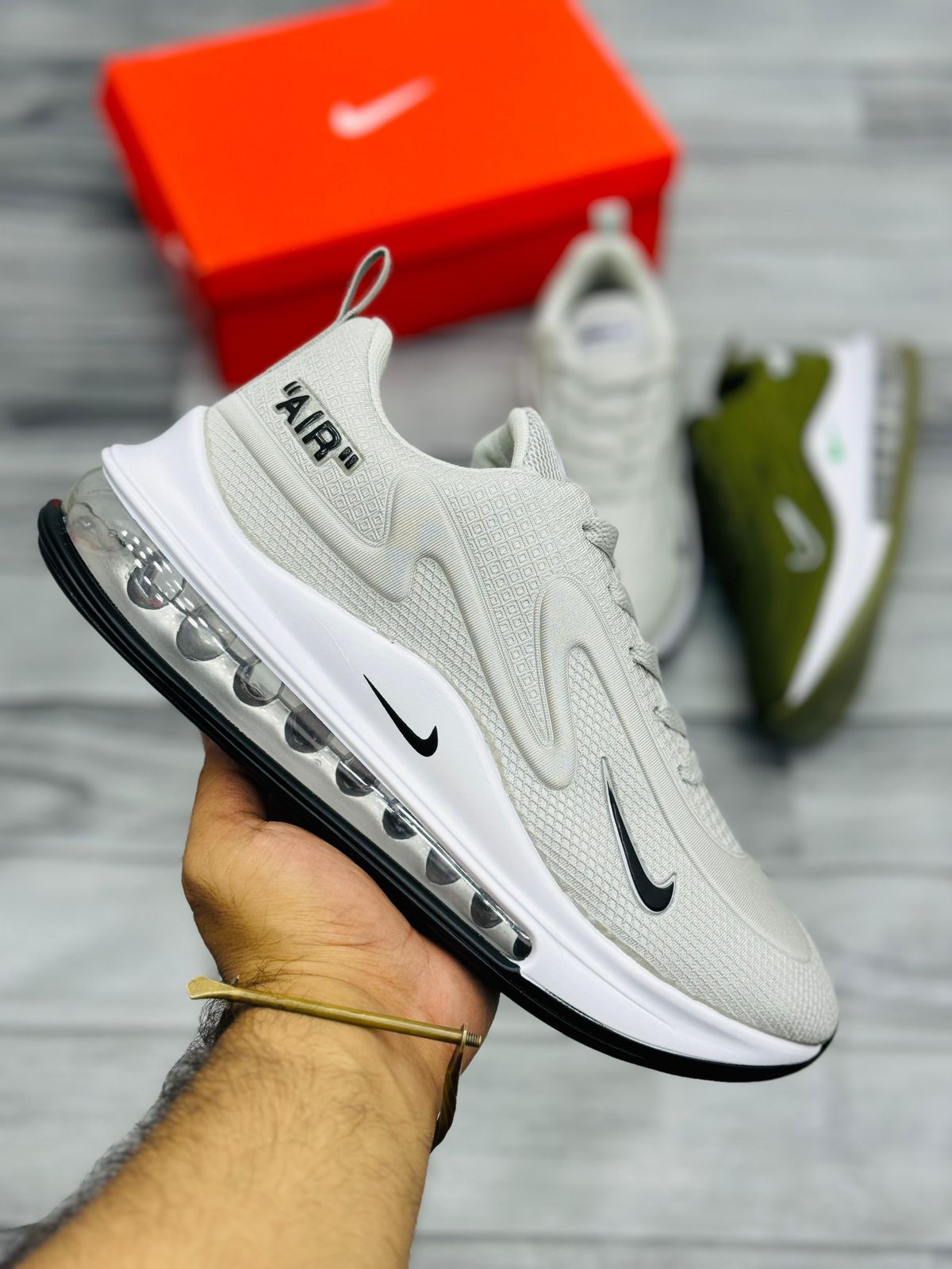 Air Max 720 - light Gray