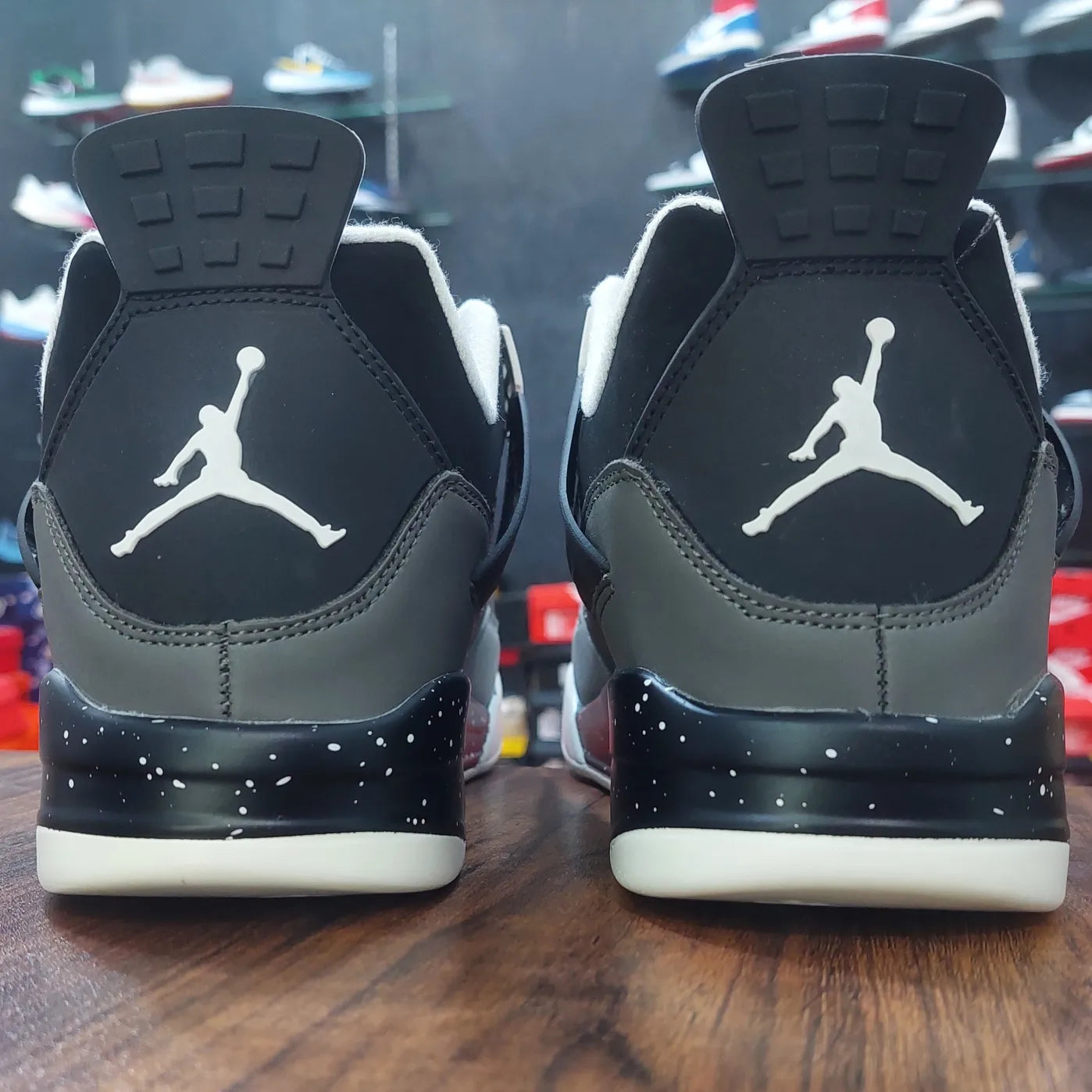 AJ4 RETRO FEARPACK